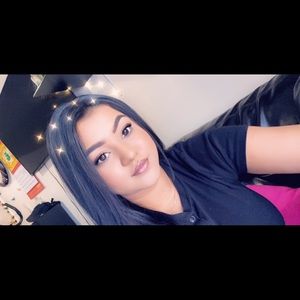 Meet your Posher, Priya